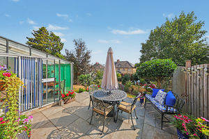 Laburnum Street Hollingwood